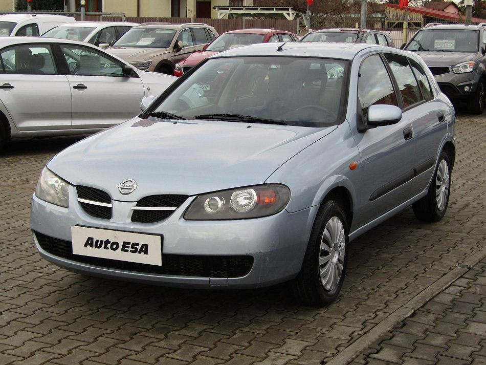 Nissan Almera 1.5i 