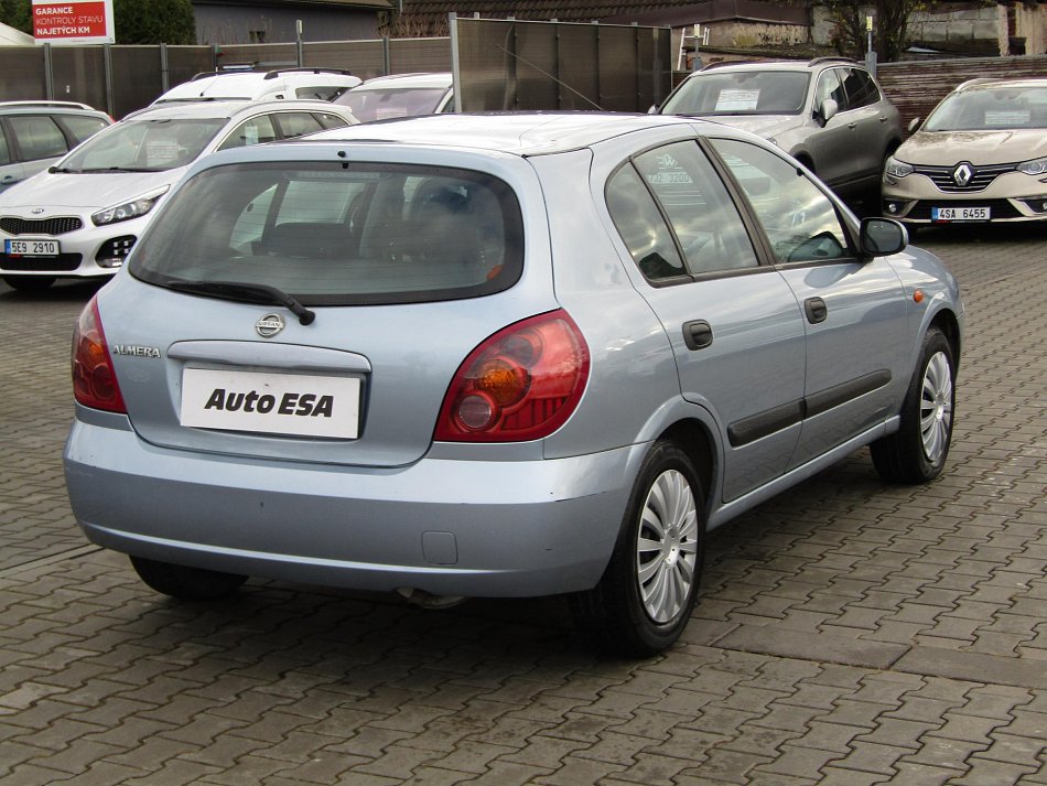 Nissan Almera 1.5i 