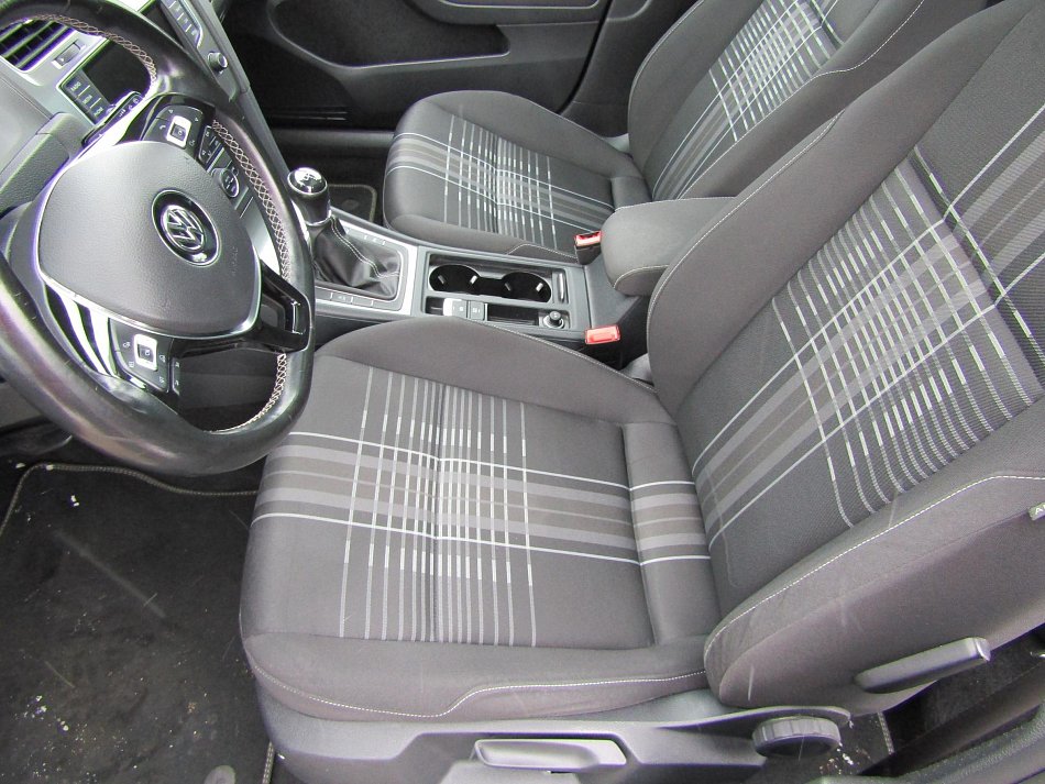Volkswagen Golf 1.2 TSi Lounge