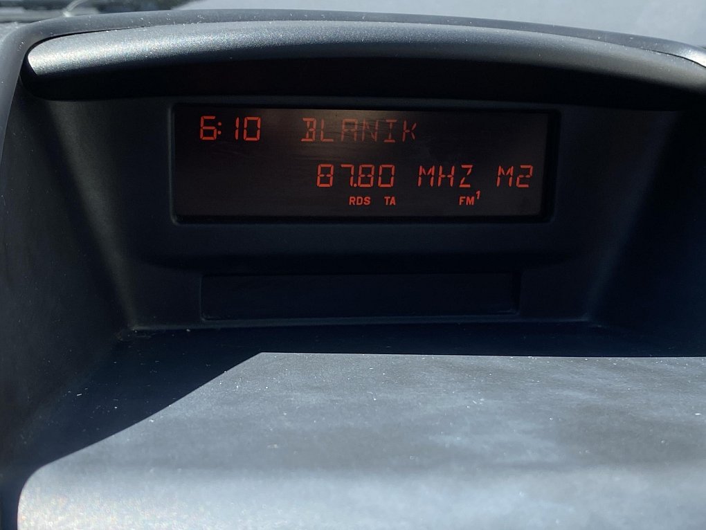 Peugeot 207 1.4 16V 