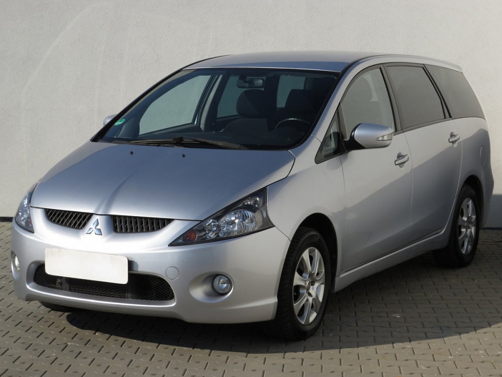Mitsubishi Grandis 2.4 