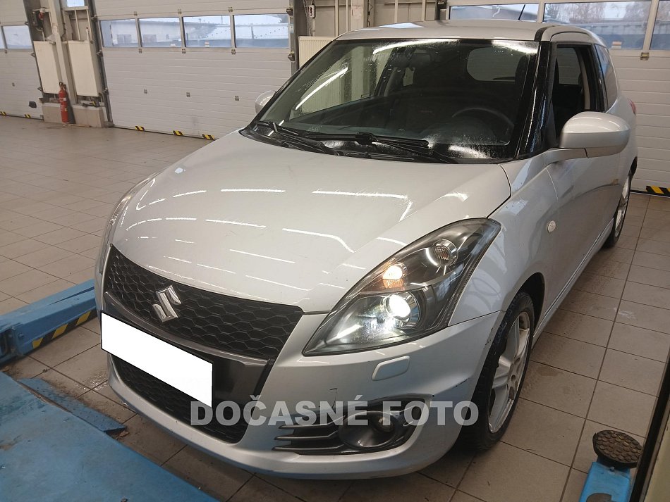 Suzuki Swift 1.6i 