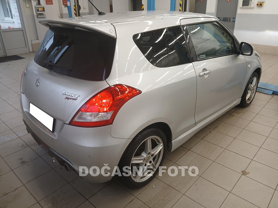 Suzuki Swift 1.6i 