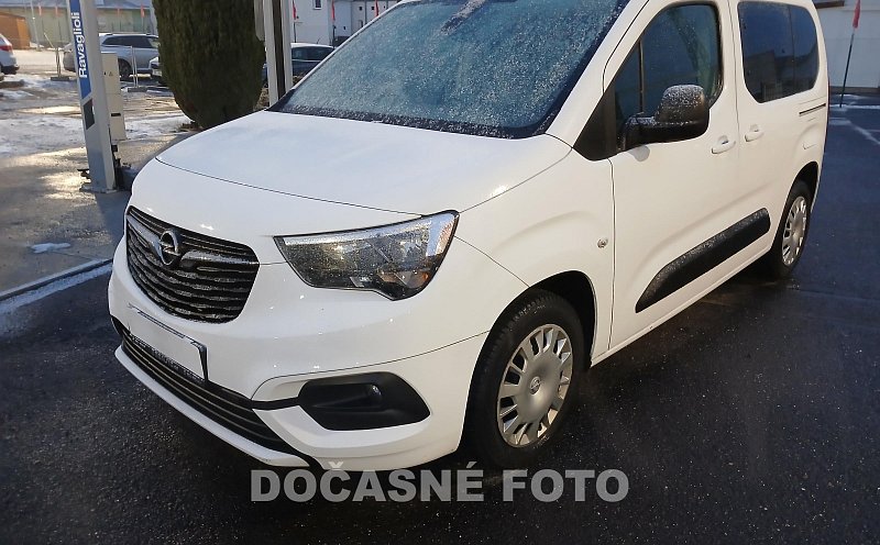 Opel Combo 1.2T 