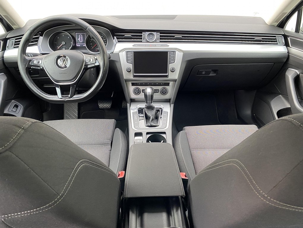 Volkswagen Passat 2.0 TDi 