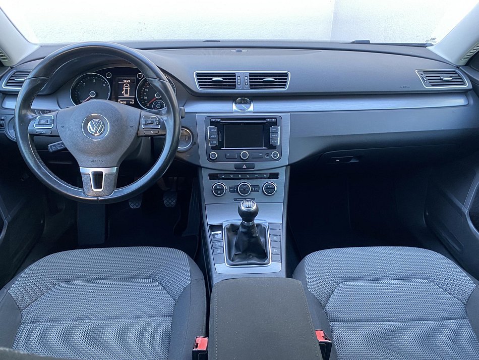 Volkswagen Passat 2.0 TDi Comfortline