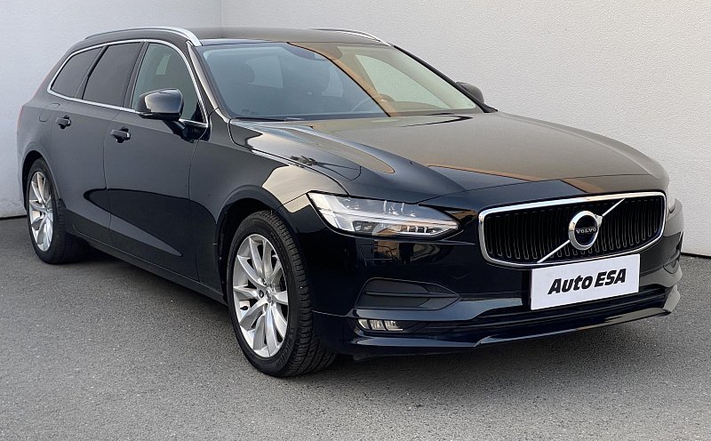 Volvo V90 2.0D5 Momentum 4x4