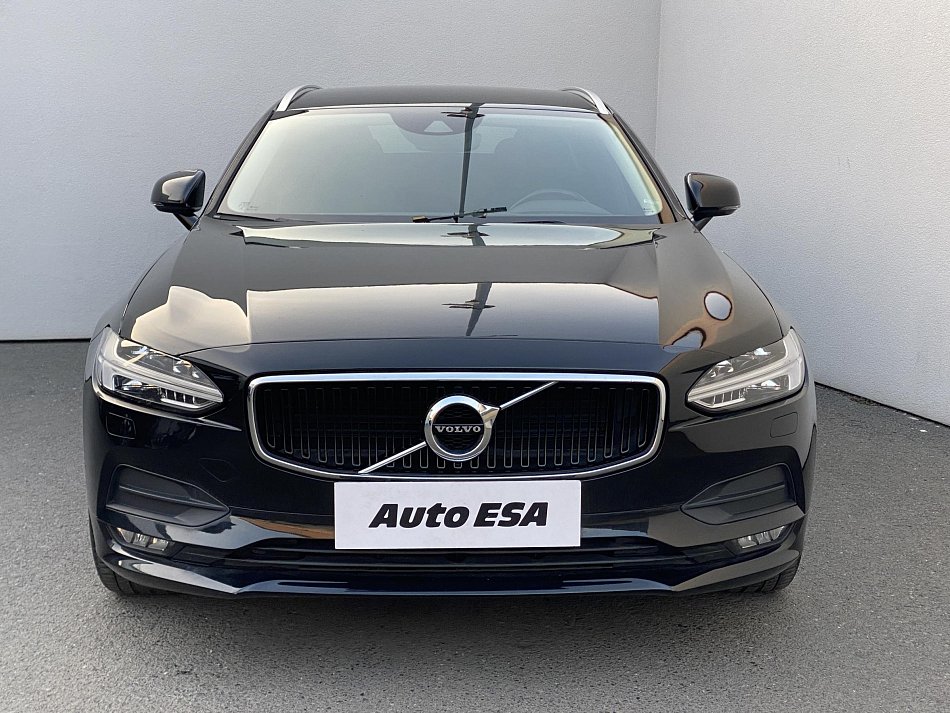 Volvo V90 2.0D5 Momentum 4x4