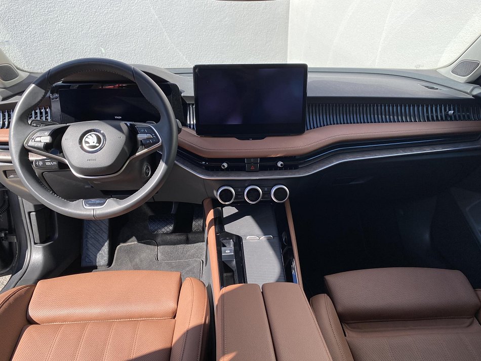 Škoda Superb IV 2.0 TDi L&K 4x4