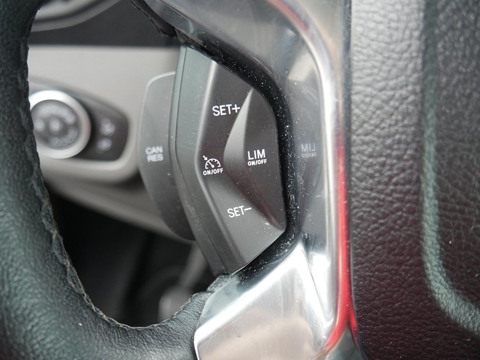 Ford Tourneo Connect 1.5TDCi Titanium MAXi
