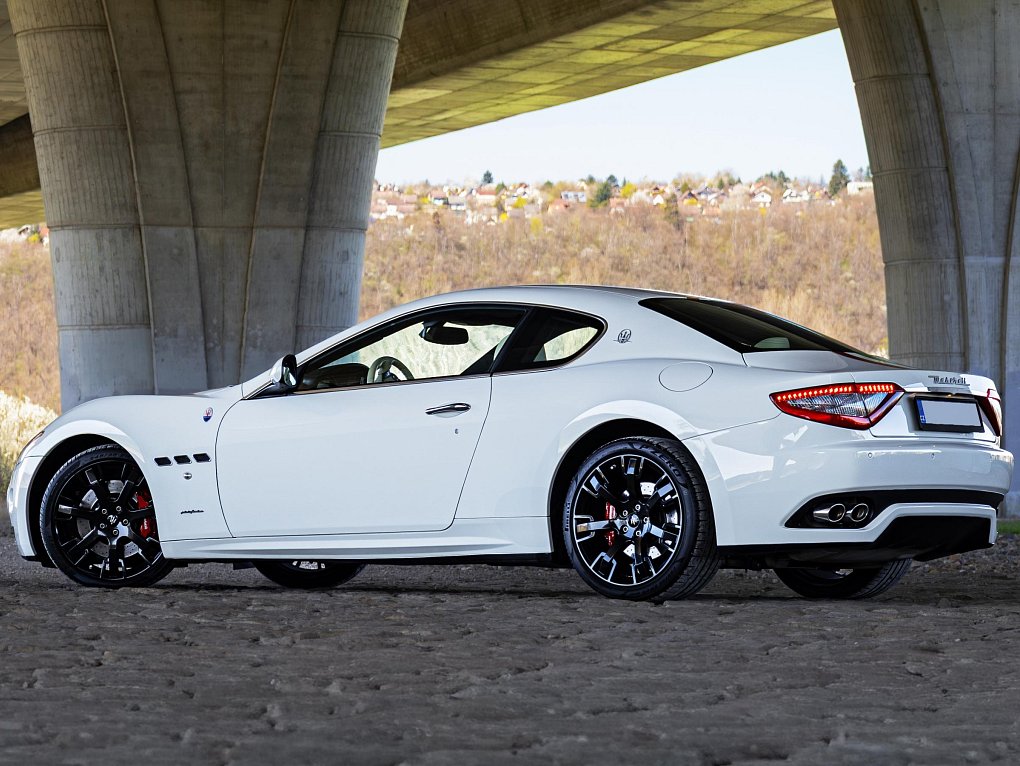 Maserati GranTurismo 4.7 V8  S Automatic