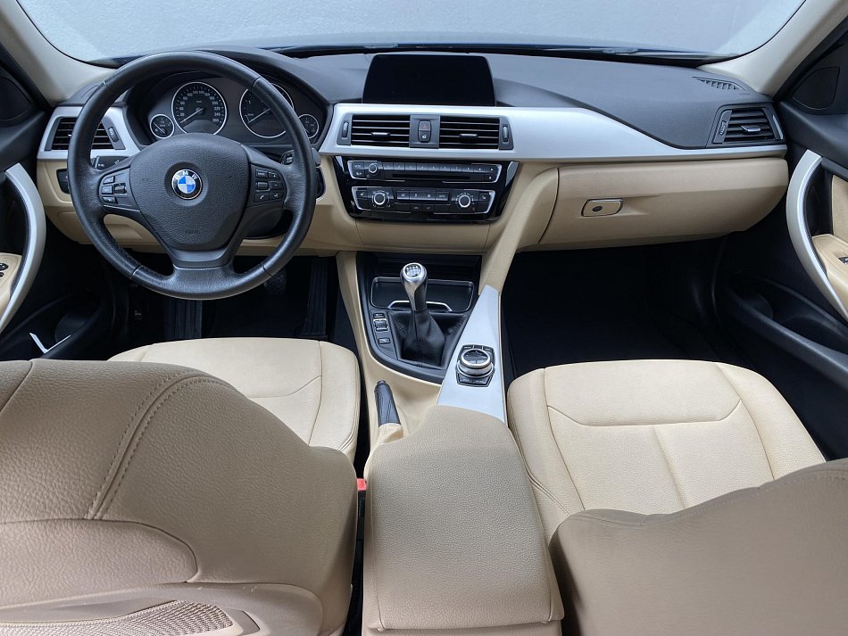 BMW Řada 3 2.0 D  318 d