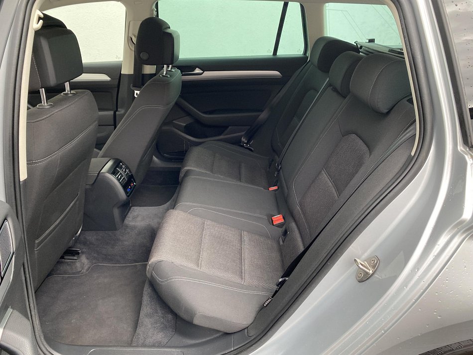 Volkswagen Passat 2.0 TDi Comfortline 4x4