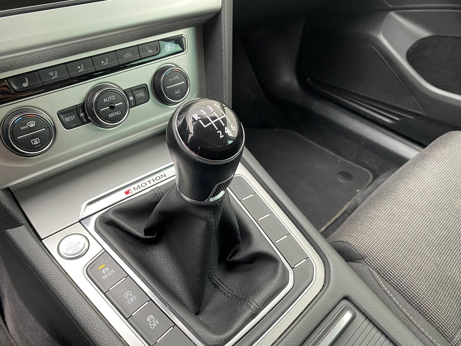 Volkswagen Passat 2.0 TDi Comfortline 4x4