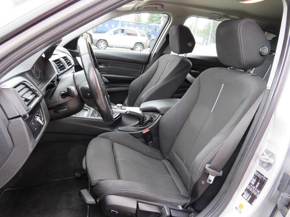 BMW Řada 3 2.0d  318d