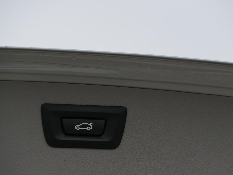 BMW Řada 3 2.0d  318d