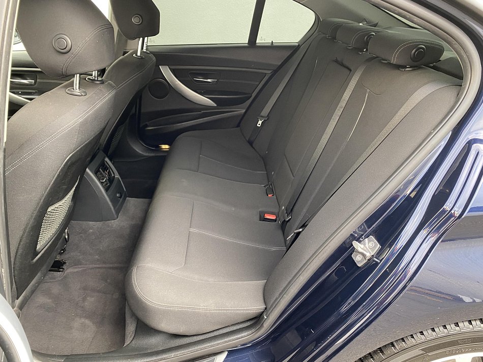 BMW Řada 3 2.0 i Sport 328 i, XDrive