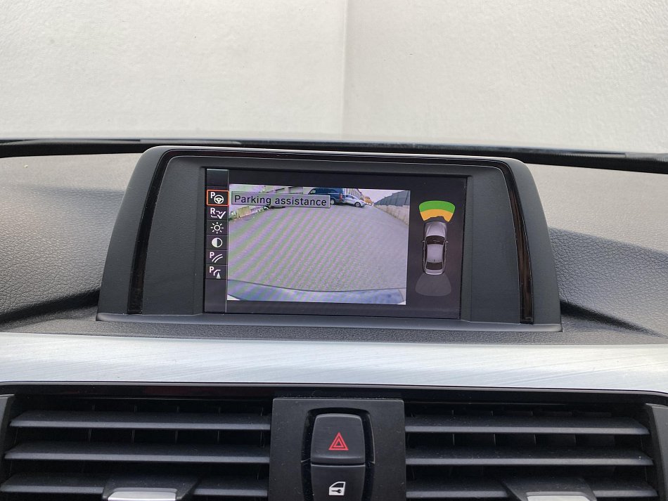 BMW Řada 3 2.0 i Sport 328 i, XDrive