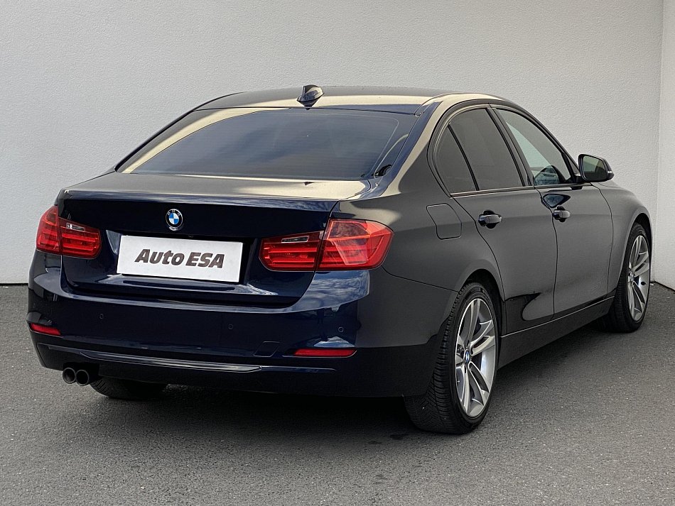BMW Řada 3 2.0 i Sport 328 i, XDrive