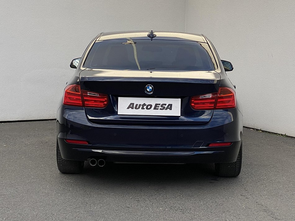 BMW Řada 3 2.0 i Sport 328 i, XDrive
