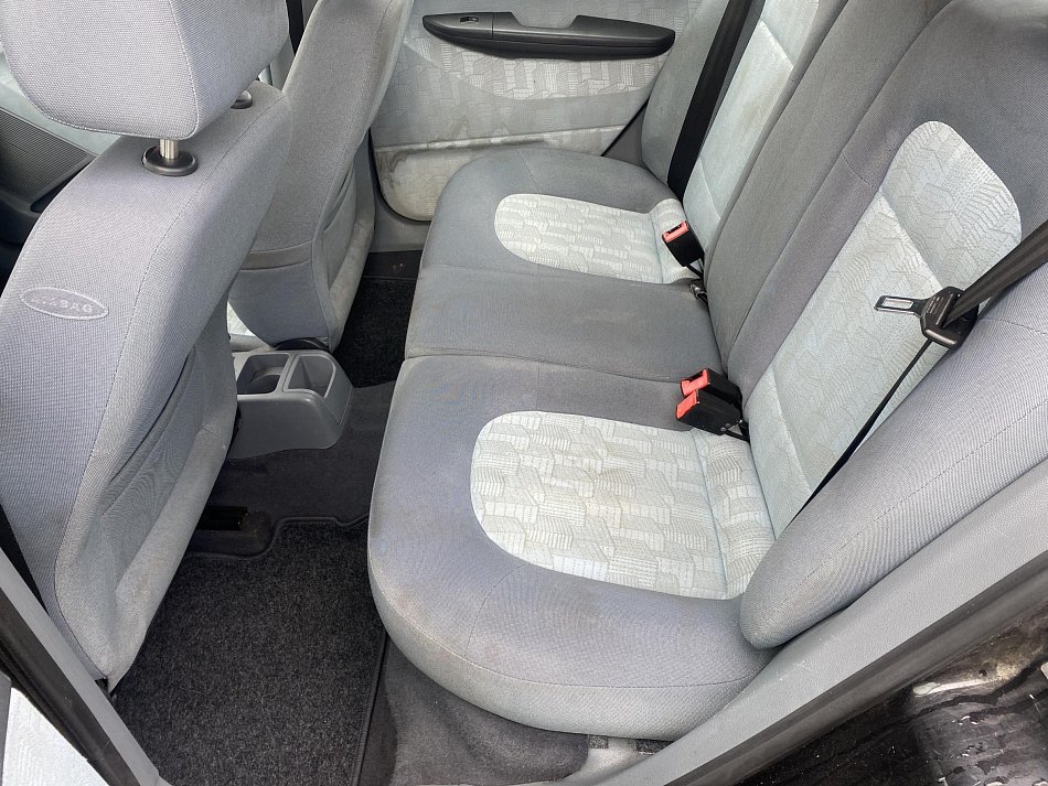 Škoda Fabia I 1.4i 16V 