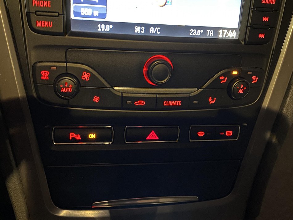 Ford Mondeo 2.0 TDCi 