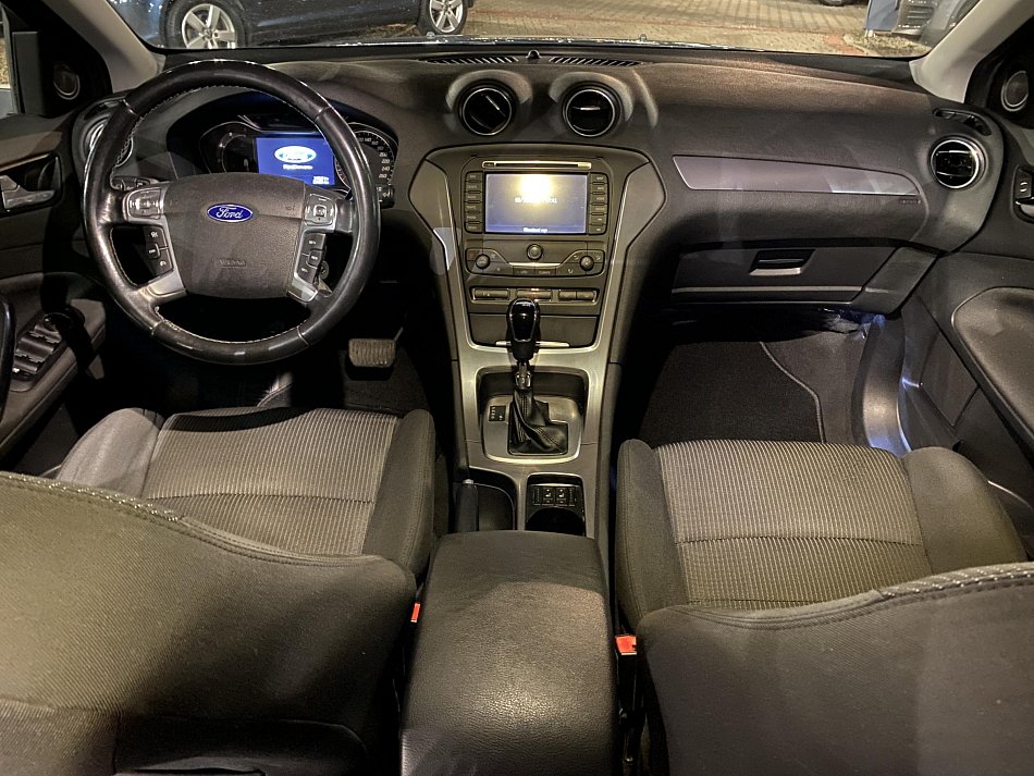 Ford Mondeo 2.0 TDCi 