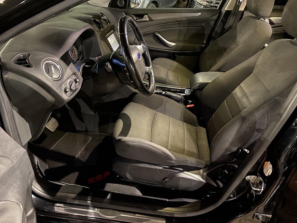 Ford Mondeo 2.0 TDCi 