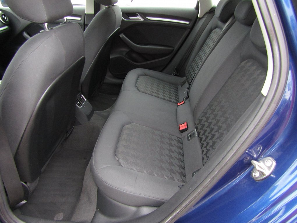 Audi A3 1.2 TFSi Attraction