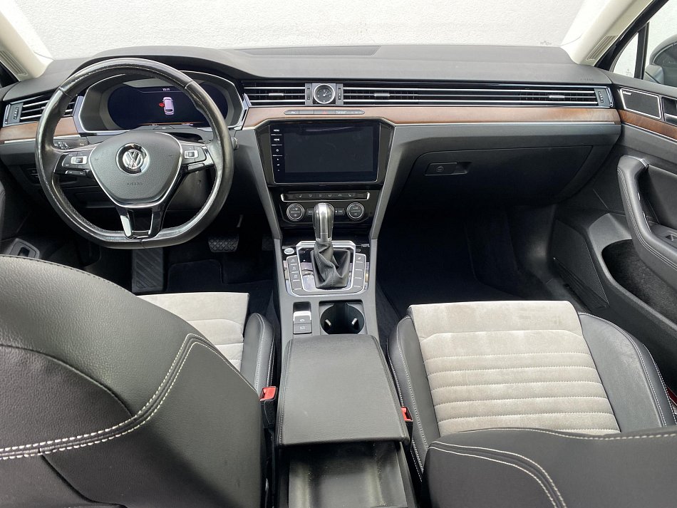 Volkswagen Passat 2.0 TDi Highline 4Motion