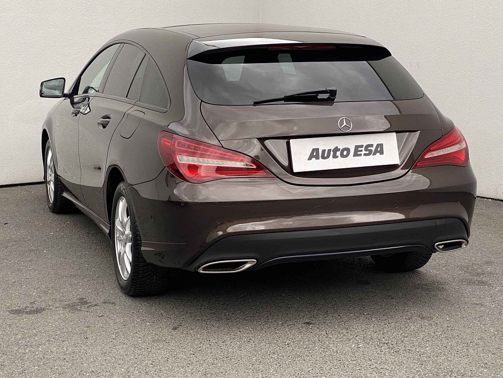 Mercedes-Benz CLA 1.6T  CLA 200