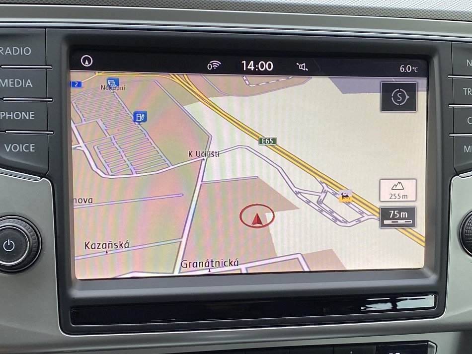 Volkswagen Passat 2.0 TDi 