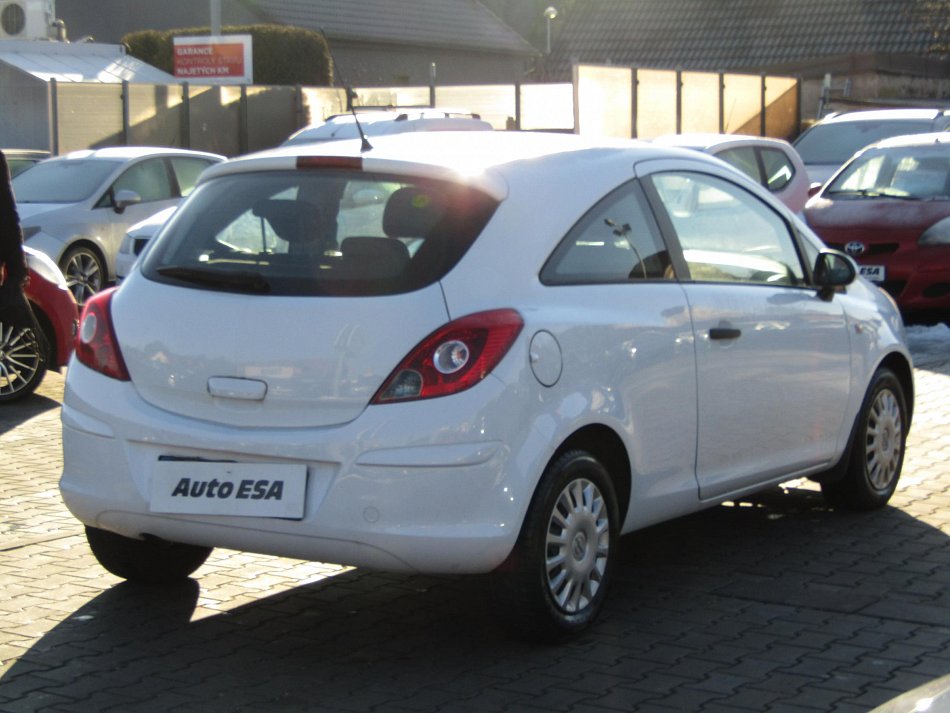 Opel Corsa 1.2i 