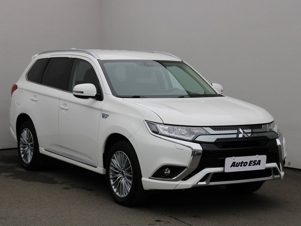 Mitsubishi Outlander 2.0 