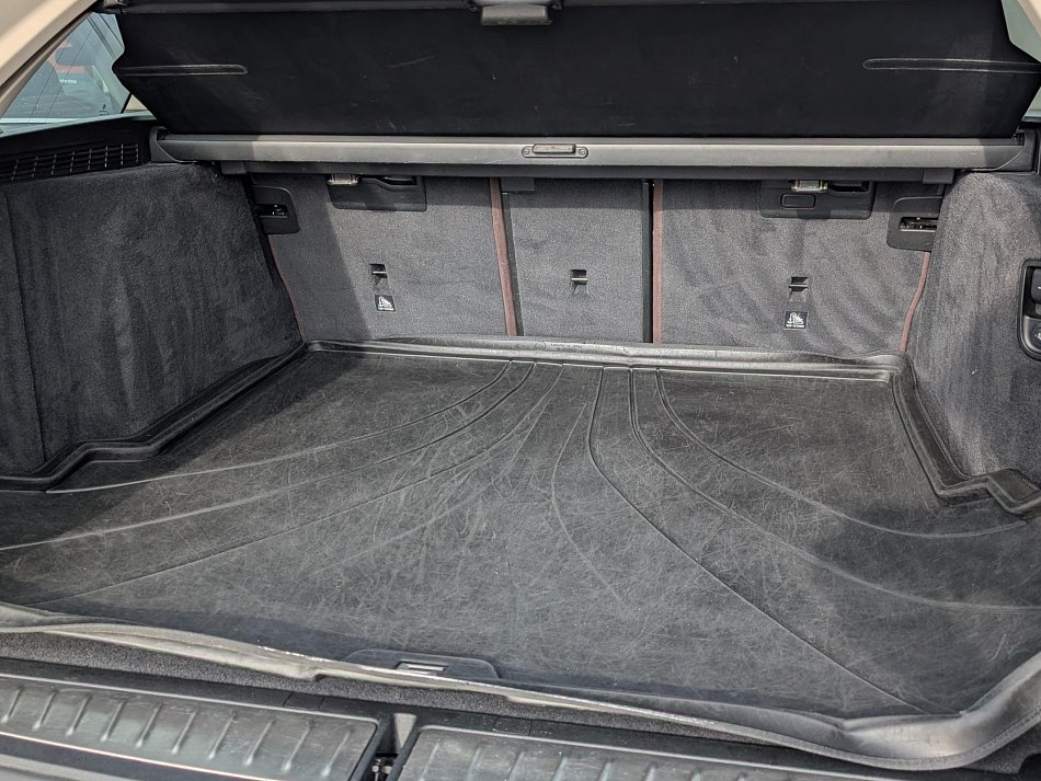 BMW Řada 5 3.0 D LuxuryLine 540d xDrive