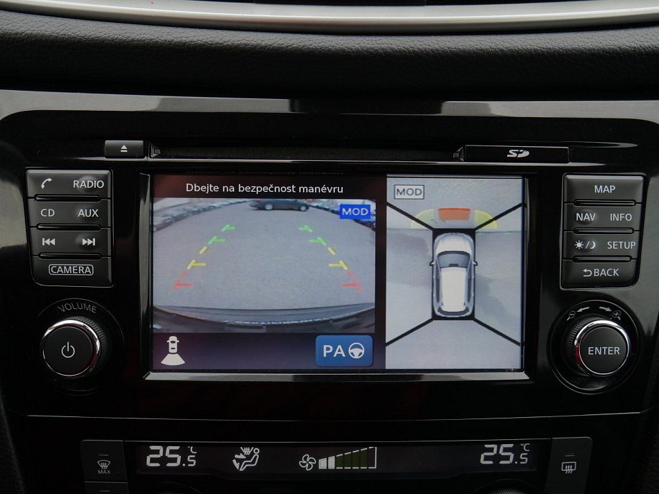 Nissan X-Trail 1.6 DiG-T Tekna