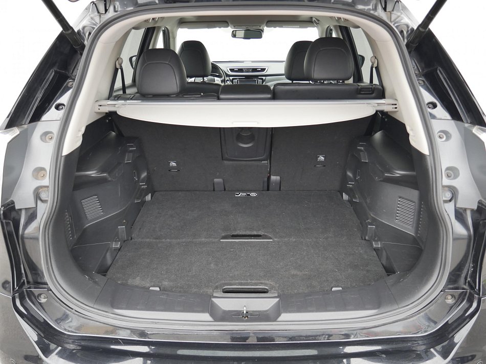 Nissan X-Trail 1.6 DiG-T Tekna