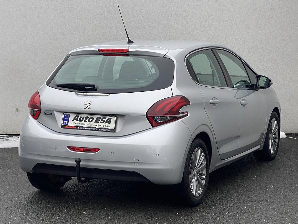 Peugeot 208 1.2PT Allure