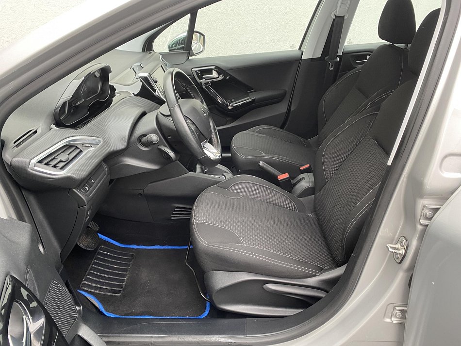 Peugeot 208 1.2PT Allure