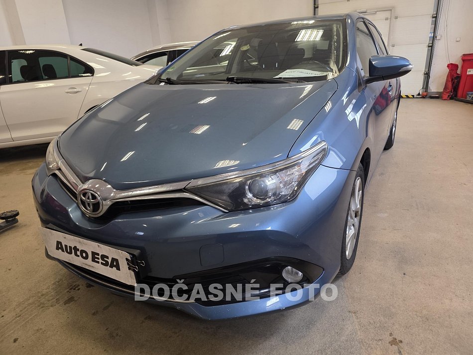 Toyota Auris 1.6i 