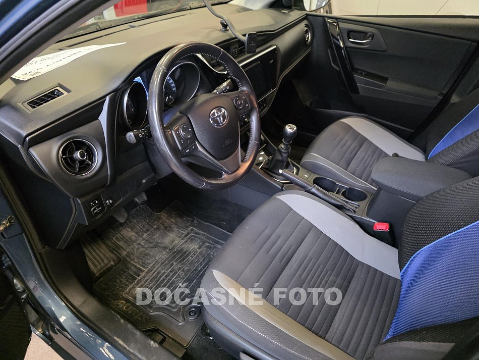 Toyota Auris 1.6i 