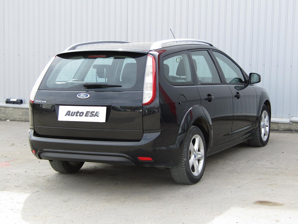 Ford Focus 1.6i 