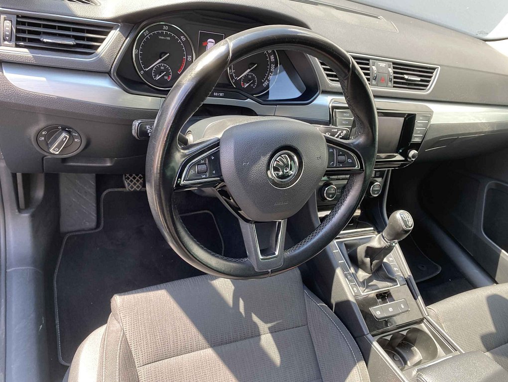 Škoda Superb III 2.0 TDi 