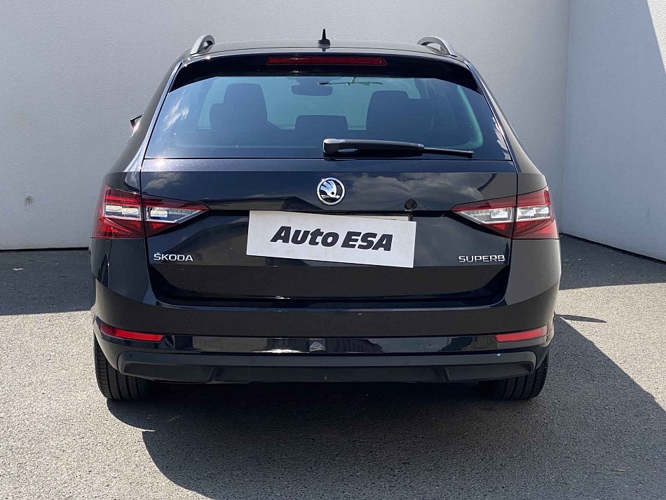 Škoda Superb III 2.0 TDi 
