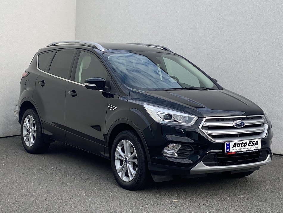 Ford Kuga 1.5EB Titanium