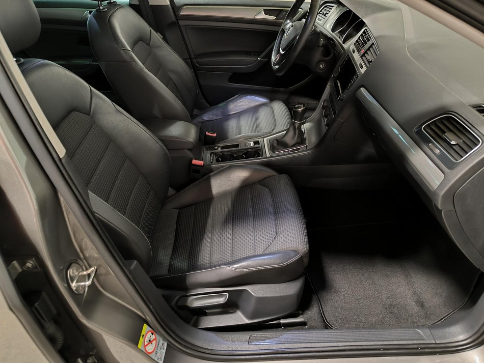 Volkswagen Golf 1.2 TSi Comfortline