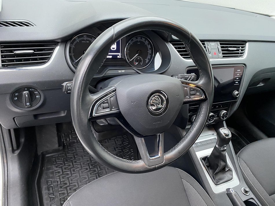 Škoda Octavia III 1.5 TSi Ambition