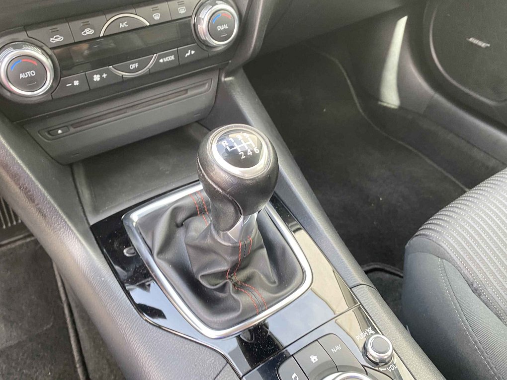 Mazda 3 2.0 i Sport