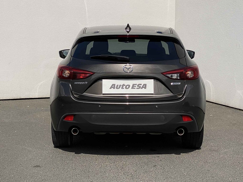 Mazda 3 2.0 i Sport