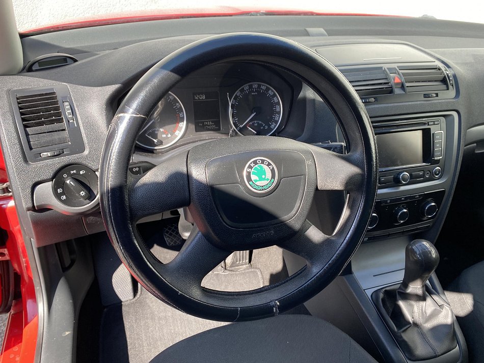 Škoda Octavia II 2.0 TDi Active